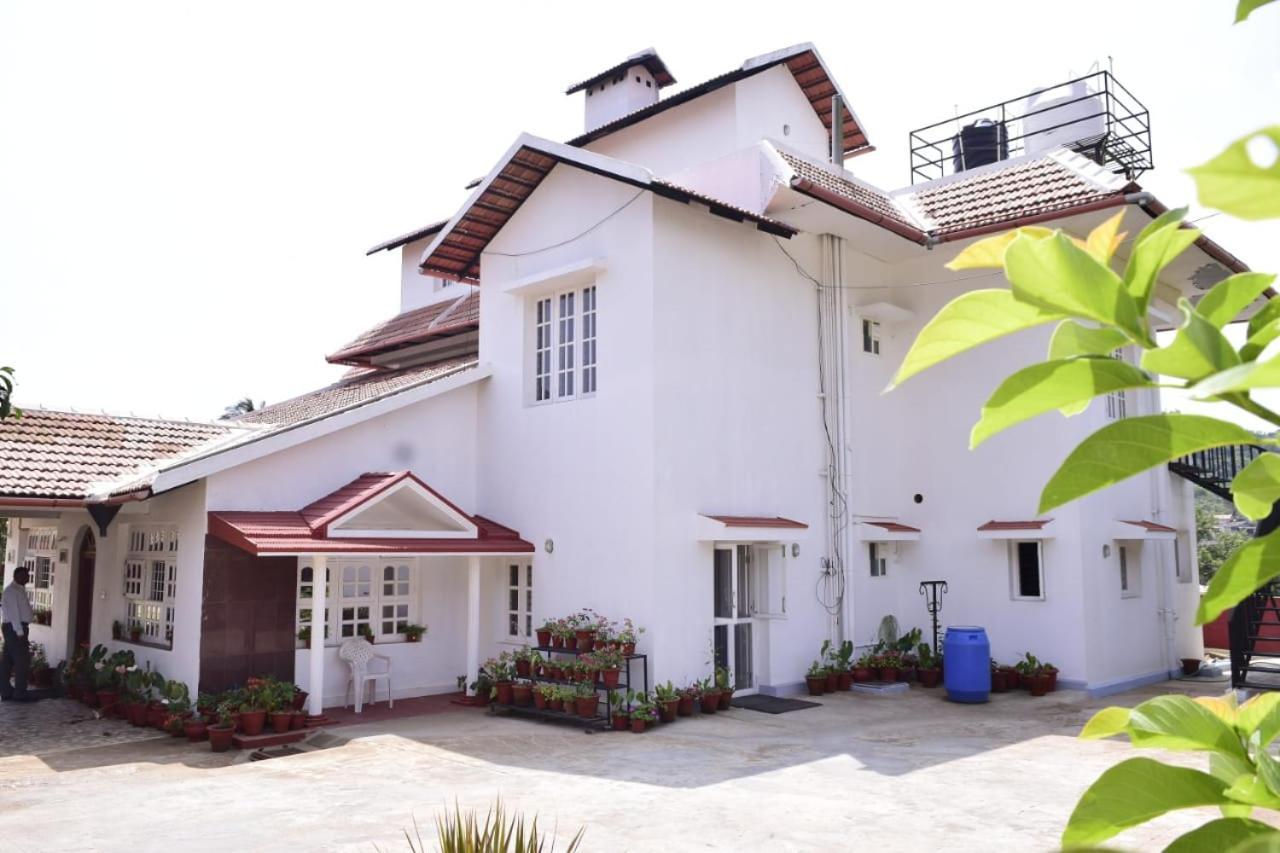 Rajathagiri Homestay Madikeri Exterior photo